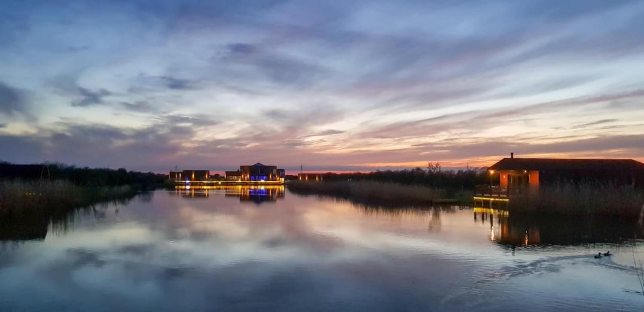 Lakeside Fishing Lodges Бостон Екстер'єр фото