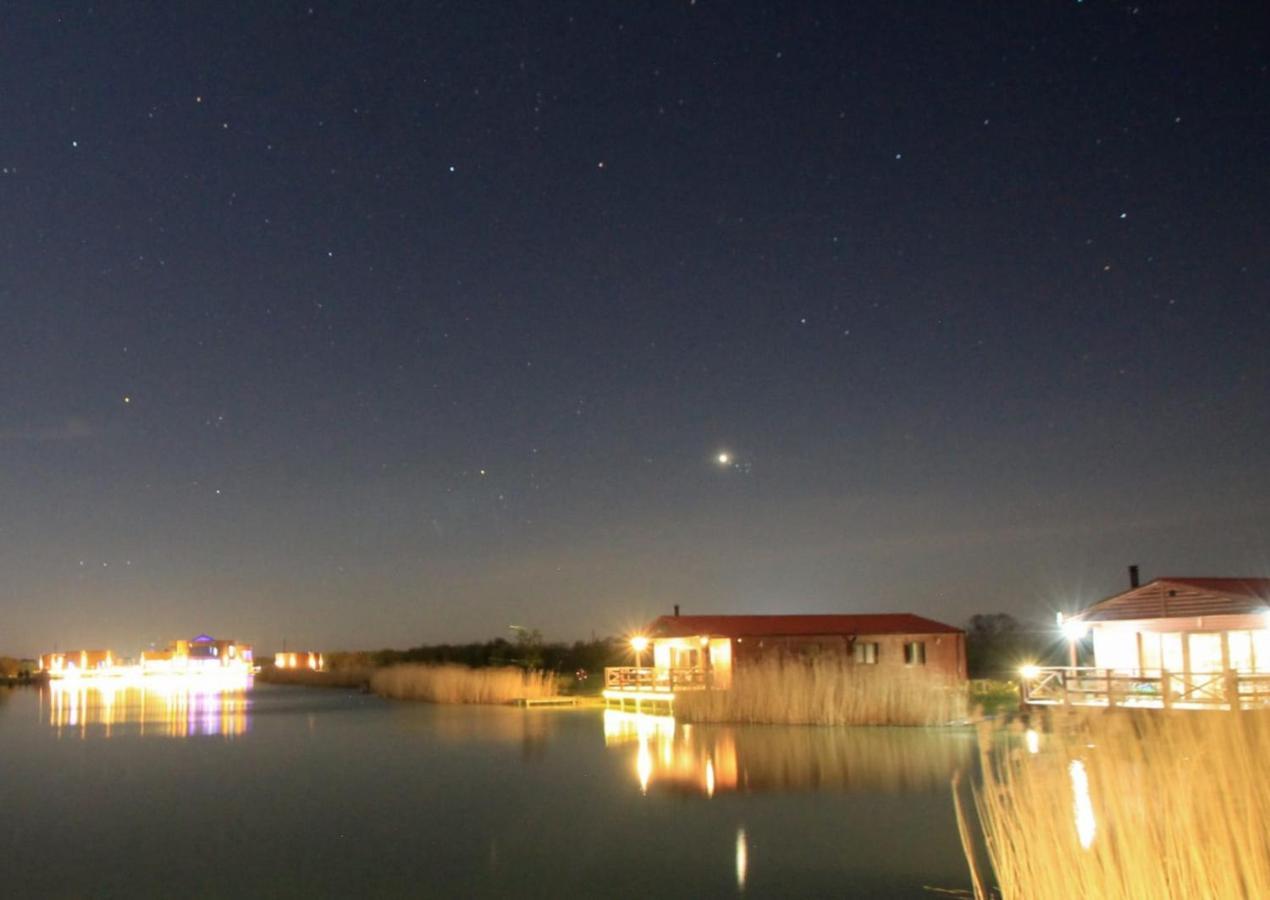 Lakeside Fishing Lodges Бостон Екстер'єр фото