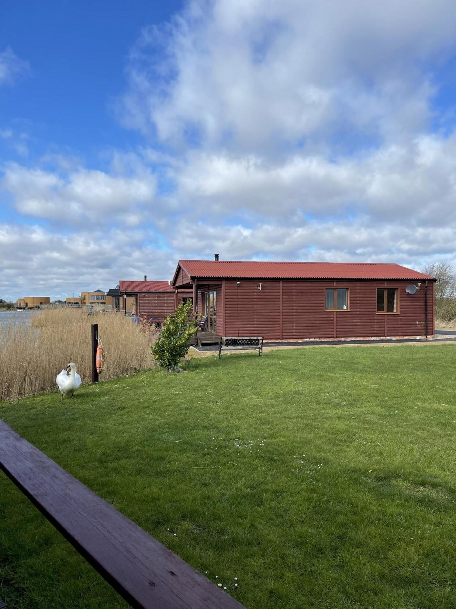 Lakeside Fishing Lodges Бостон Екстер'єр фото