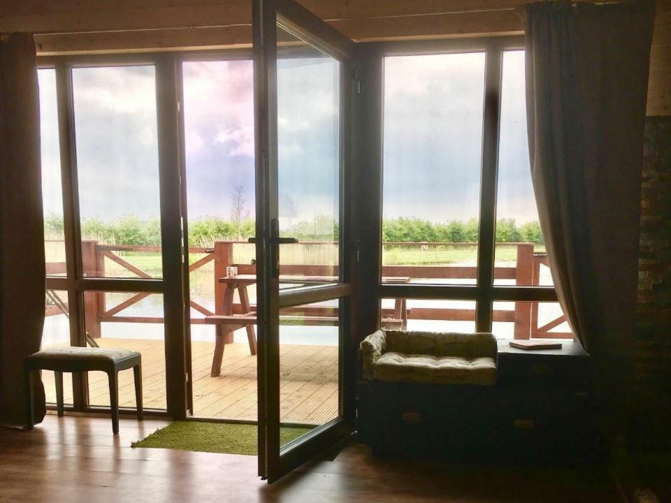 Lakeside Fishing Lodges Бостон Екстер'єр фото